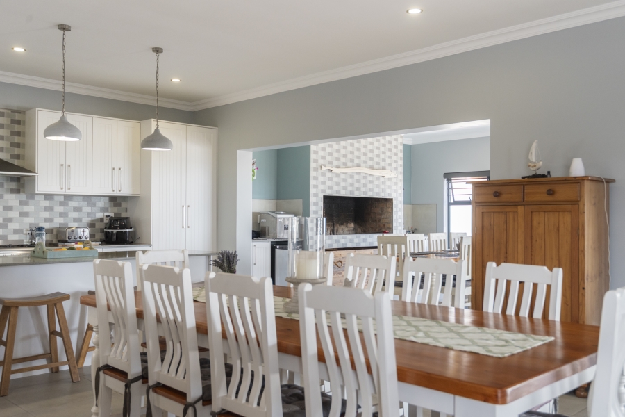 4 Bedroom Property for Sale in Myburgh Park Western Cape